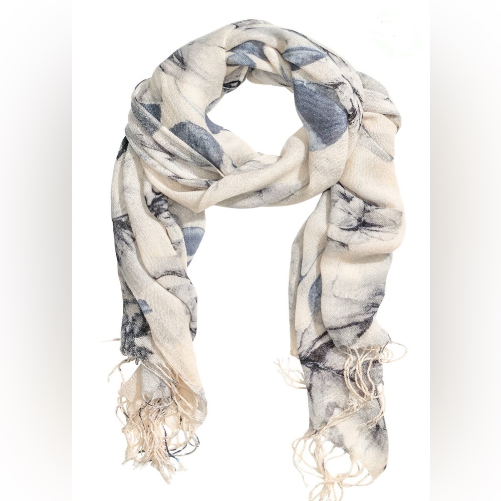 ❥𝙃&𝙈: Women’s Woven Scarf